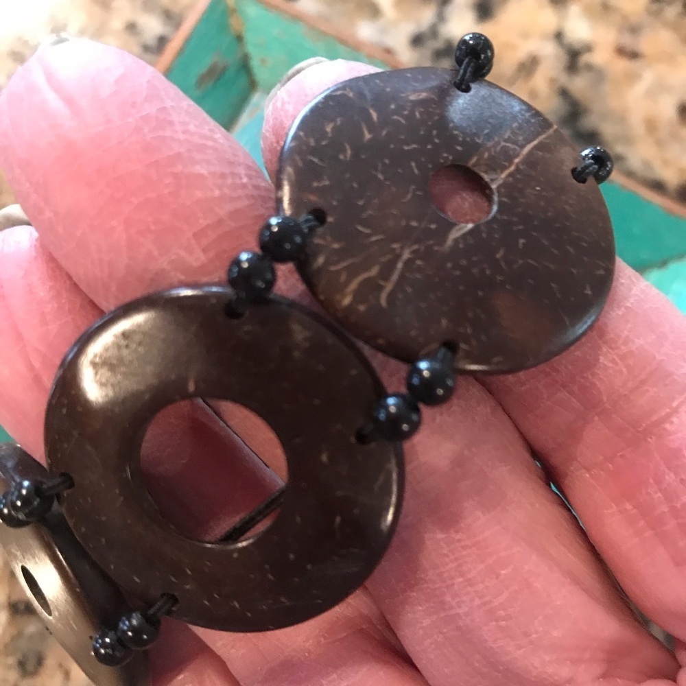 ▪️VINTAGE Handmade Wooden Bracelet